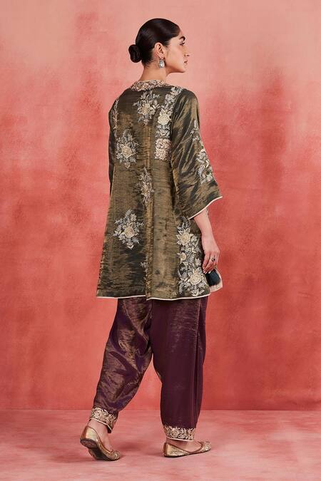 Sue Mue_Green Handloom , Embroidery, Sequins, Zari Aamina Short Kurta Set _Online_at_Aza_Fashions