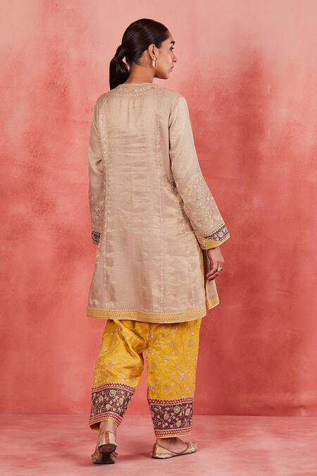 Sue Mue Beige Handloom , Embroidery, Lace, Zari Ayah Yoke Short Kurta Set Online at Aza Fashions Sue Mue_Beige Handloom , Embroidery, Lace, Zari Ayah Yoke Short Kurta Set _Online_at_Aza_Fashions