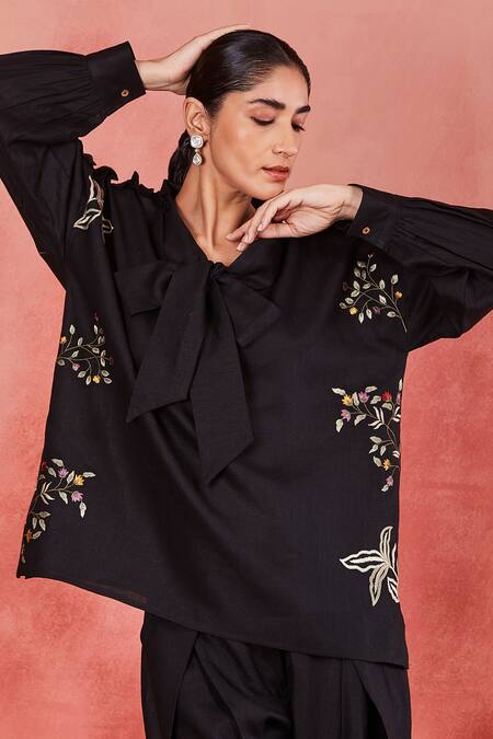 Sue Mue Black Linen Embroidery Round Neck Raha Floral Vine Shirt And Pant Set Online at Aza Fashions Sue Mue_Black Linen Embroidery Round Neck Raha Floral Vine Shirt And Pant Set _Online_at_Aza_Fashions