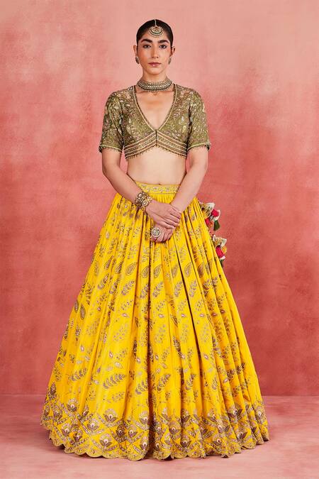Buy_Sue Mue_Yellow Handloom Cotton, Silk Pearls, Aaliyah Floral Jaal Embroidered Lehenga Set 