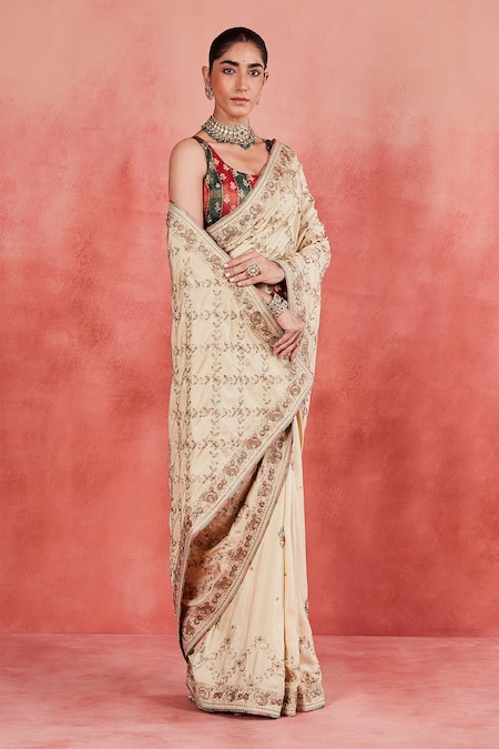 Buy Sue Mue Beige Silk Sequins, Tassels Round Neck Nurul Embroidered Saree With Blouse Buy_Sue Mue_Beige Silk Sequins, Tassels Round Neck Nurul Embroidered Saree With Blouse