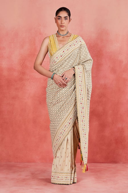 Sue Mue Beige Rawsilk Embroidered Thread Plunge V Maheen Saree With Blouse 