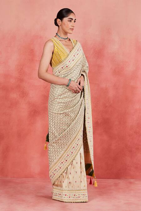 Buy_Sue Mue_Beige Silk, Ramie Pearls, Sequins Plunge Maheen Embroidered Saree With Blouse 