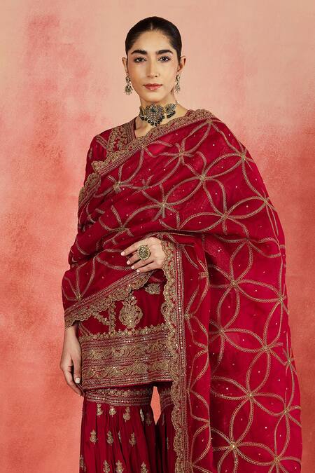 Sue Mue Maroon , Organza Sequins, Piping, Shahida Floral Kurta Gharara Set at Aza Fashions Sue Mue_Maroon , Organza Sequins, Piping, Shahida Floral Kurta Gharara Set _at_Aza_Fashions