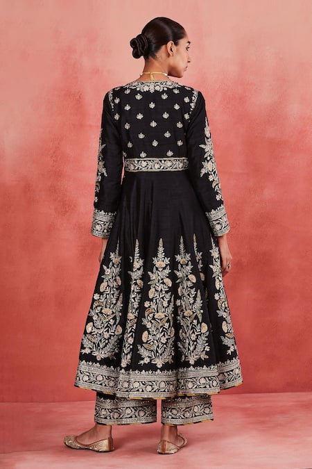 Sue Mue Black Silk Organza, Ramie Sequins, Beads, Baseema Floral Jaal Anarkali Set Online at Aza Fashions Sue Mue_Black Silk Organza, Ramie Sequins, Beads, Baseema Floral Jaal Anarkali Set _Online_at_Aza_Fashions