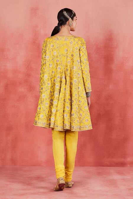 Sue Mue Yellow Silk, Cotton, Lycra Sequins, Beads Bushra Floral Jaal Short Anarkali Set Online at Aza Fashions Sue Mue_Yellow Silk, Cotton, Lycra Sequins, Beads Bushra Floral Jaal Short Anarkali Set _Online_at_Aza_Fashions