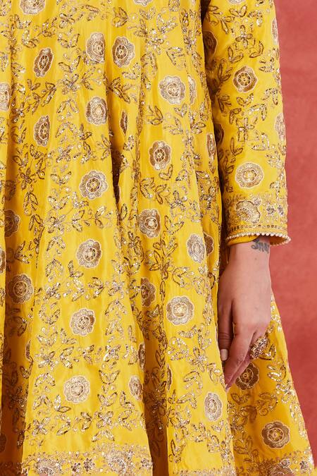 Sue Mue Yellow Silk, Cotton, Lycra Sequins, Beads Bushra Floral Jaal Short Anarkali Set at Aza Fashions Sue Mue_Yellow Silk, Cotton, Lycra Sequins, Beads Bushra Floral Jaal Short Anarkali Set _at_Aza_Fashions