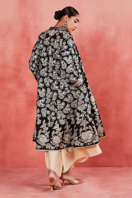 Shop Sue Mue Black Silk, , Handloom Zari, Hanifa Floral Jacket And Palazzo Set at Aza Fashions Shop_Sue Mue_Black Silk, , Handloom Zari, Hanifa Floral Jacket And Palazzo Set _at_Aza_Fashions