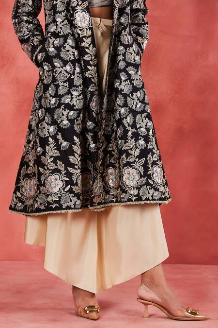 Buy Sue Mue Black Silk, , Handloom Zari, Hanifa Floral Jacket And Palazzo Set Online at Aza Fashions Buy_Sue Mue_Black Silk, , Handloom Zari, Hanifa Floral Jacket And Palazzo Set _Online_at_Aza_Fashions