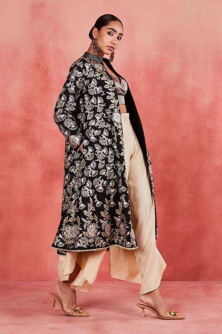 Sue Mue Black Silk, , Handloom Zari, Hanifa Floral Jacket And Palazzo Set at Aza Fashions Sue Mue_Black Silk, , Handloom Zari, Hanifa Floral Jacket And Palazzo Set _at_Aza_Fashions