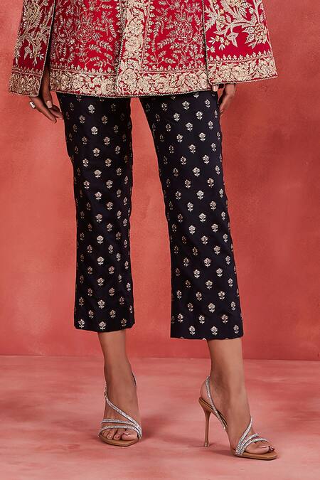 Sue Mue Pink Silk Sequins, Pearls, Embroidery Jamila Floral Jaal Cape And Pant Set at Aza Fashions Sue Mue_Pink Silk Sequins, Pearls, Embroidery Jamila Floral Jaal Cape And Pant Set _at_Aza_Fashions