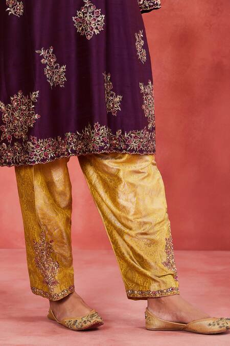Buy_Sue Mue_Purple Handloom Cotton, Silk, Brocade Embroidery, Maira Aari Floral Kurta Set 