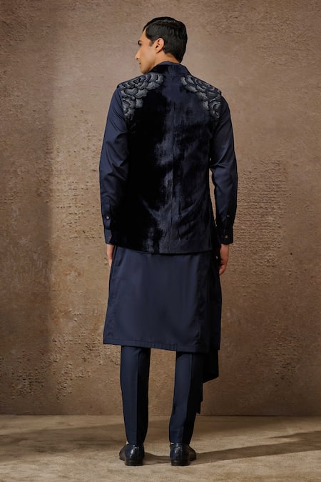 Tarun Tahiliani Embroidered Waistcoat Kurta Set 