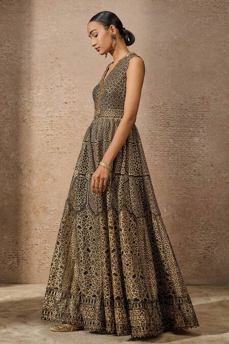 Tarun Tahiliani_Black Tulle Sequins V-neck Architecture Motif Jumpsuit _Online_at_Aza_Fashions