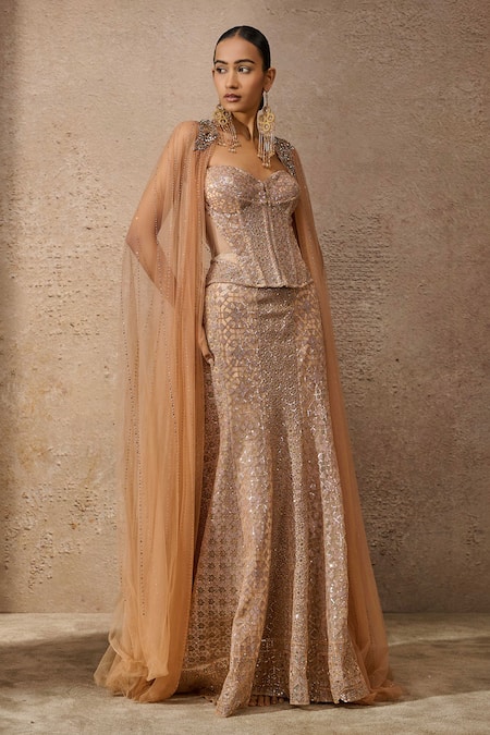 Buy_Tarun Tahiliani_Gold Tulle Sequins Off-shoulder Architecture Motif Sculpted Lehenga Set _Online_at_Aza_Fashions