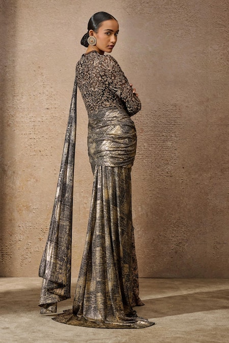 Tarun Tahiliani Embroidered Panel Concept Saree Set 