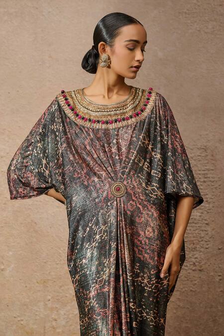 Tarun Tahiliani Black Foil Jersey Printed Geometric Round Kaftan Online at Aza Fashions Tarun Tahiliani_Black Foil Jersey Printed Geometric Round Kaftan _Online_at_Aza_Fashions
