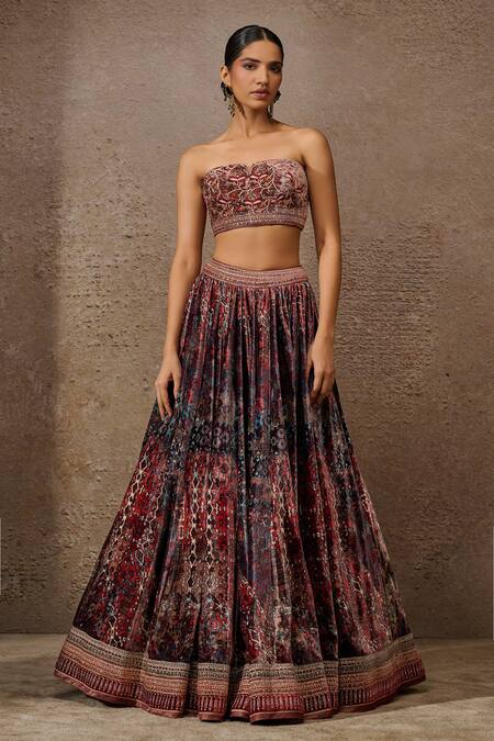 Buy_Tarun Tahiliani_Brown Silk, Velvet Beads, Sequins Sweetheart Geometric Print Lehenga Cape Set _Online_at_Aza_Fashions