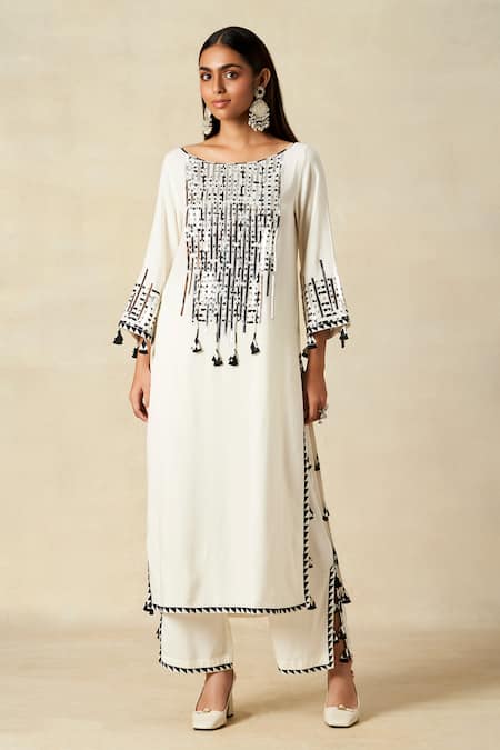 Gulabo By Abu Sandeep Geometric Pattern Embroidered Yoke Kurta 