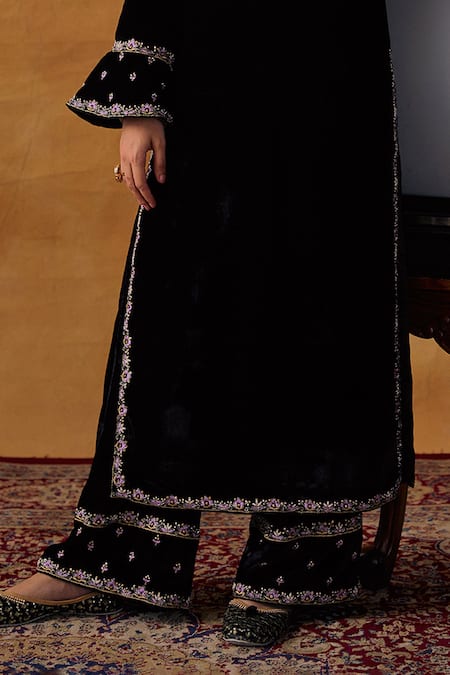 Bhawna Sethi_Black Silk, Velvet, Tissue Zeenat Zardozi Work Kurta Palazzo Set With Potli _Online_at_Aza_Fashions