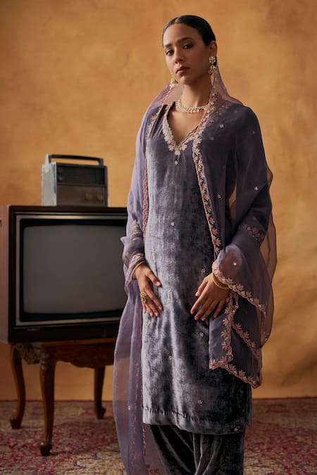 Bhawna Sethi_Purple Silk, Velvet, Crepe, Organza Fatima Zardozi Kurta Salwar Set With Potli _at_Aza_Fashions