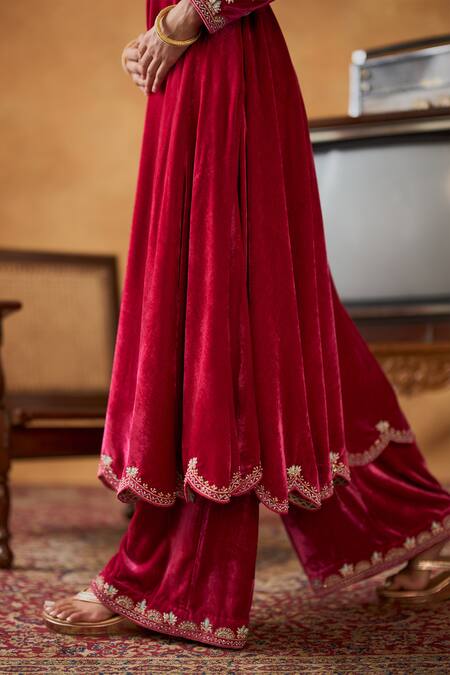 Buy_Bhawna Sethi_Pink Silk, Velvet, Crepe Embroidery, Zari Jodhaa Anarkali Flared Pant Set 