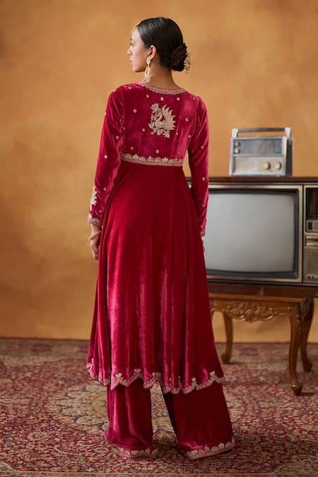 Bhawna Sethi Jodhaa Embroidered Zari Anarkali Flared Pant Set With Potli 