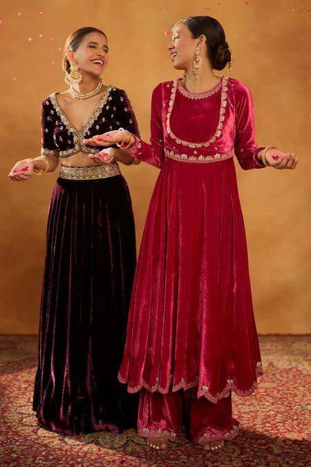 Buy_Bhawna Sethi_Purple Silk, Velvet Embroidery, Zari V-neck Mumtaz Zardozi Waist Lehenga Set 