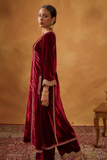 Shop_Bhawna Sethi_Maroon Silk, Velvet, Organza Nur Jahan Zardozi Kurta Pant Set With Potli _Online_at_Aza_Fashions