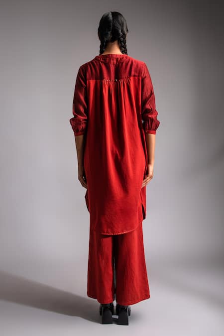 Shop JAYATI GOENKA Red Satin, Embroidery Mandarin Celestial Solid Kurta With Trouser at Aza Fashions Shop_JAYATI GOENKA_Red Satin, Embroidery Mandarin Celestial Solid Kurta With Trouser _at_Aza_Fashions