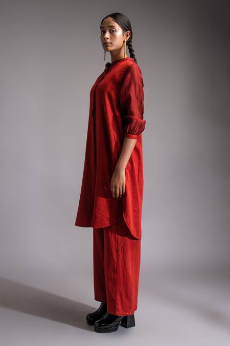 JAYATI GOENKA Red Satin, Embroidery Mandarin Celestial Solid Kurta With Trouser Online at Aza Fashions JAYATI GOENKA_Red Satin, Embroidery Mandarin Celestial Solid Kurta With Trouser _Online_at_Aza_Fashions