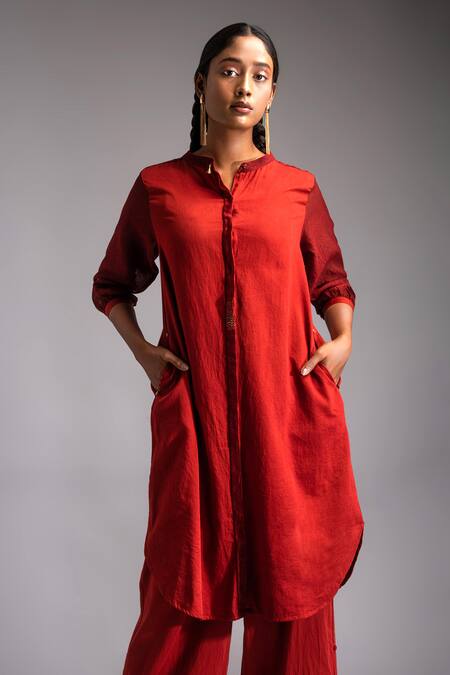 Shop JAYATI GOENKA Red Satin, Embroidery Mandarin Celestial Solid Kurta With Trouser Online at Aza Fashions Shop_JAYATI GOENKA_Red Satin, Embroidery Mandarin Celestial Solid Kurta With Trouser _Online_at_Aza_Fashions