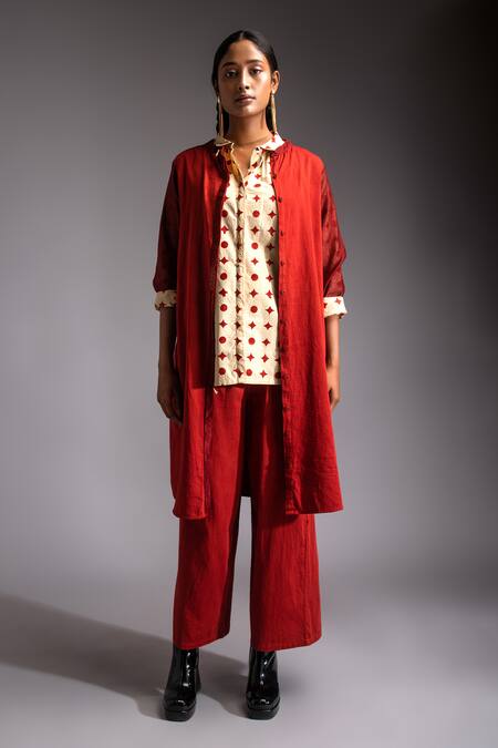 JAYATI GOENKA_Red Satin, Embroidery Mandarin Collar, Venus Jacket And Pant Set _Online_at_Aza_Fashions