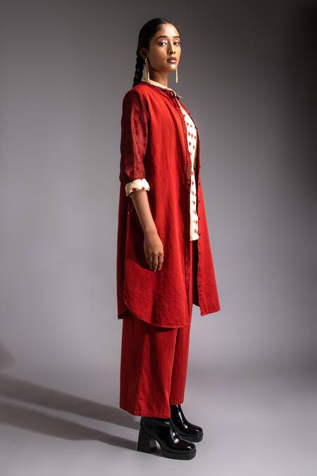 Shop_JAYATI GOENKA_Red Satin, Embroidery Mandarin Collar, Venus Jacket And Pant Set _Online_at_Aza_Fashions