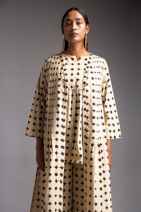 Buy JAYATI GOENKA Beige Cotton Embroidery Open Neck Venus Handblock Motif Print Jacket And Pant Set Online at Aza Fashions Buy_JAYATI GOENKA_Beige Cotton Embroidery Open Neck Venus Handblock Motif Print Jacket And Pant Set _Online_at_Aza_Fashions