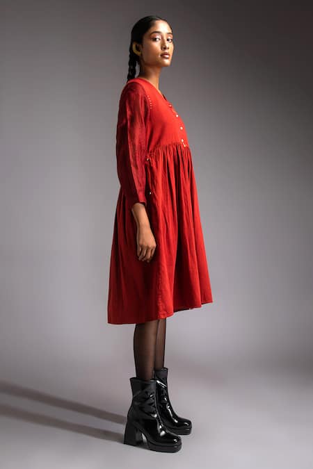 Buy JAYATI GOENKA Red Chanderi, Cotton Satin V-neck Nomad A-line Empire Dress Online at Aza Fashions Buy_JAYATI GOENKA_Red Chanderi, Cotton Satin V-neck Nomad A-line Empire Dress _Online_at_Aza_Fashions