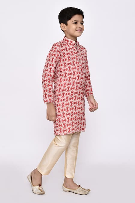 Petite Pomme_Maroon Rayon, Silk Embroidery Geometric Pattern Kurta With Pyjama _at_Aza_Fashions