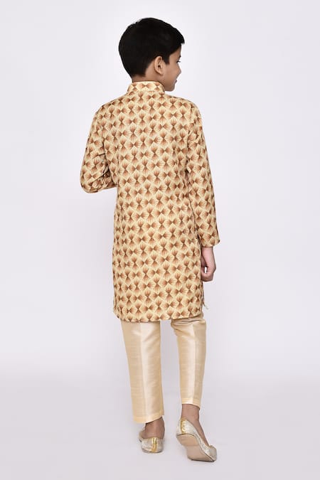 Shop_Petite Pomme_Yellow Rayon, Silk Embroidery Threadwork Kurta With Pyjama _at_Aza_Fashions