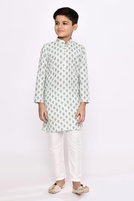 Buy_Petite Pomme_Off White Rayon, Silk Embroidery Floral Pattern Kurta With Pyjama _Online_at_Aza_Fashions