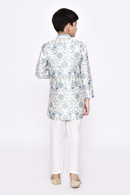 Shop_Petite Pomme_Off White Jacquard, Silk Embroidery Botanical Sherwani With Pyjama _at_Aza_Fashions