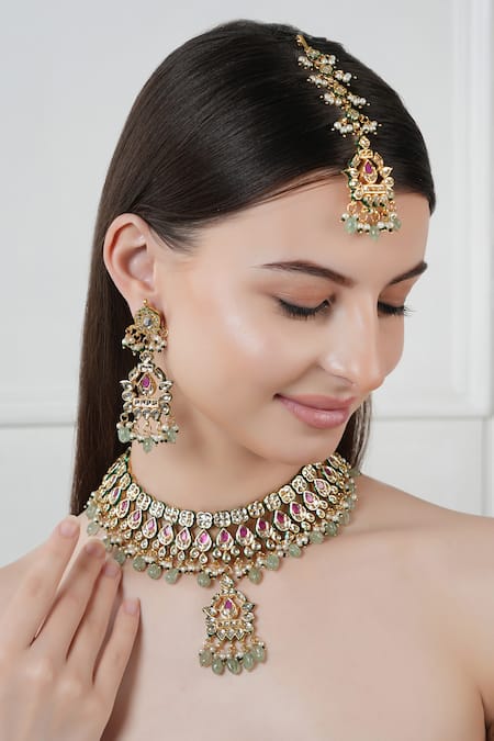 Chhavi's Jewels Green Kundan Polki Embellished Necklace Set 