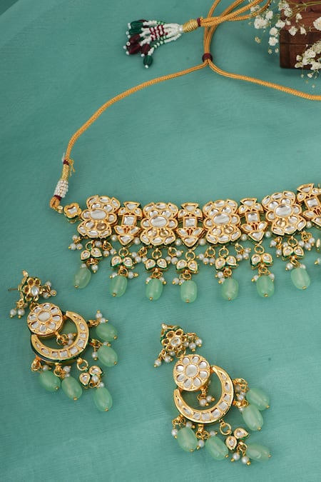 Shop_ChhavI'S Jewels_Green Pearls, Stones Floral Kundan Embellished Necklace Set _Online_at_Aza_Fashions