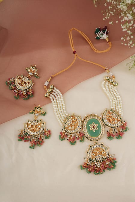 ChhavI'S Jewels Kundan & Polki Embellished Pendant Choker Necklace Set 