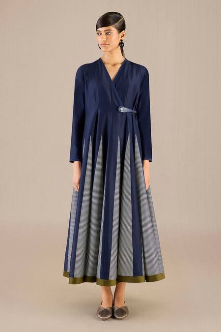 Shop Ampm Blue Chanderi V-neck Asma Woven Dress Online at Aza Fashions Shop_Ampm_Blue Chanderi V-neck Asma Woven Dress _Online_at_Aza_Fashions