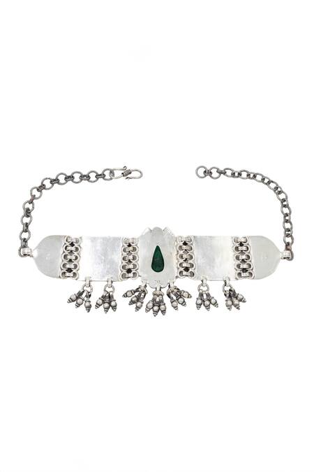 Sangeeta Boochra_Green Beads Emerald Splendour Tear Drop Carved Choker Set _Online_at_Aza_Fashions