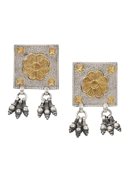 Buy_Sangeeta Boochra_Green Beads Emerald Splendour Tear Drop Carved Choker Set _Online_at_Aza_Fashions