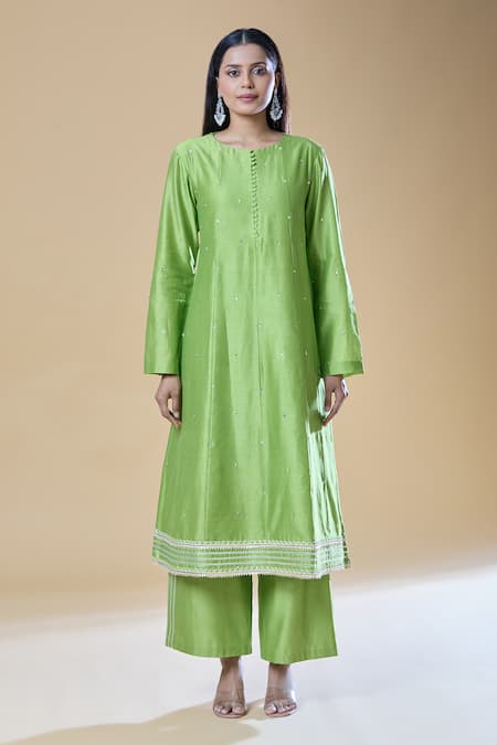 Samyukta Singhania_Green Chanderi, Viscose Sequins, Gota Patti Round Embroidered Kurta Pant Set _Online_at_Aza_Fashions