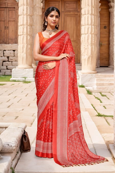 Samyukta Singhania Leaf Print Saree With Running Blouse Piece 