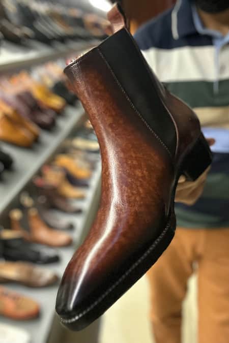 Buy_Fellmonger_Brown Mirror Glossed Chelsea Boots 