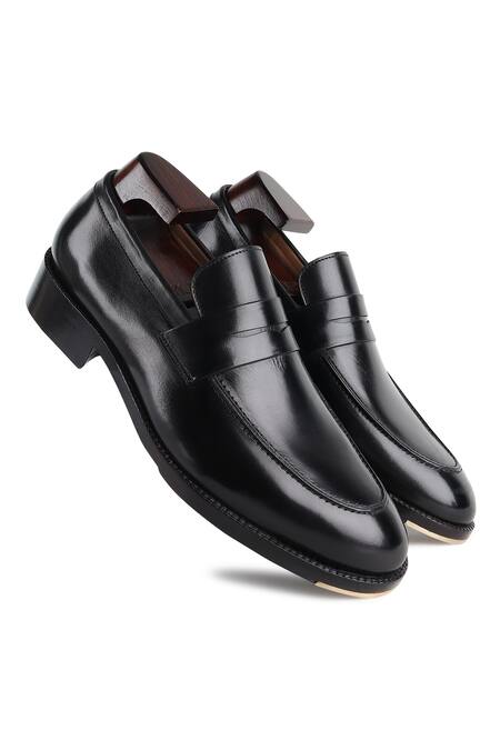 Fellmonger_Black Leather Plain Penny Loafers _Online_at_Aza_Fashions